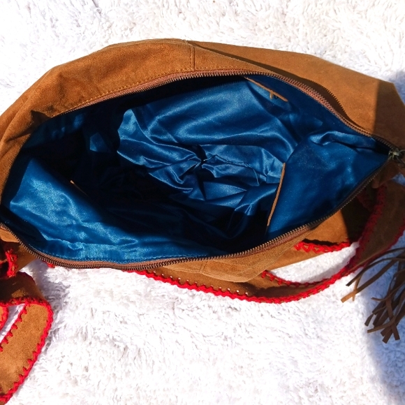 Nine West Suede Hobo Bag with Matching Coin Purse - Picture 4 of 6